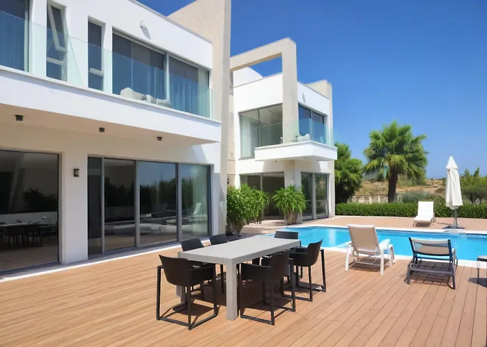 Seaview Luxury Villas Ayia Napa