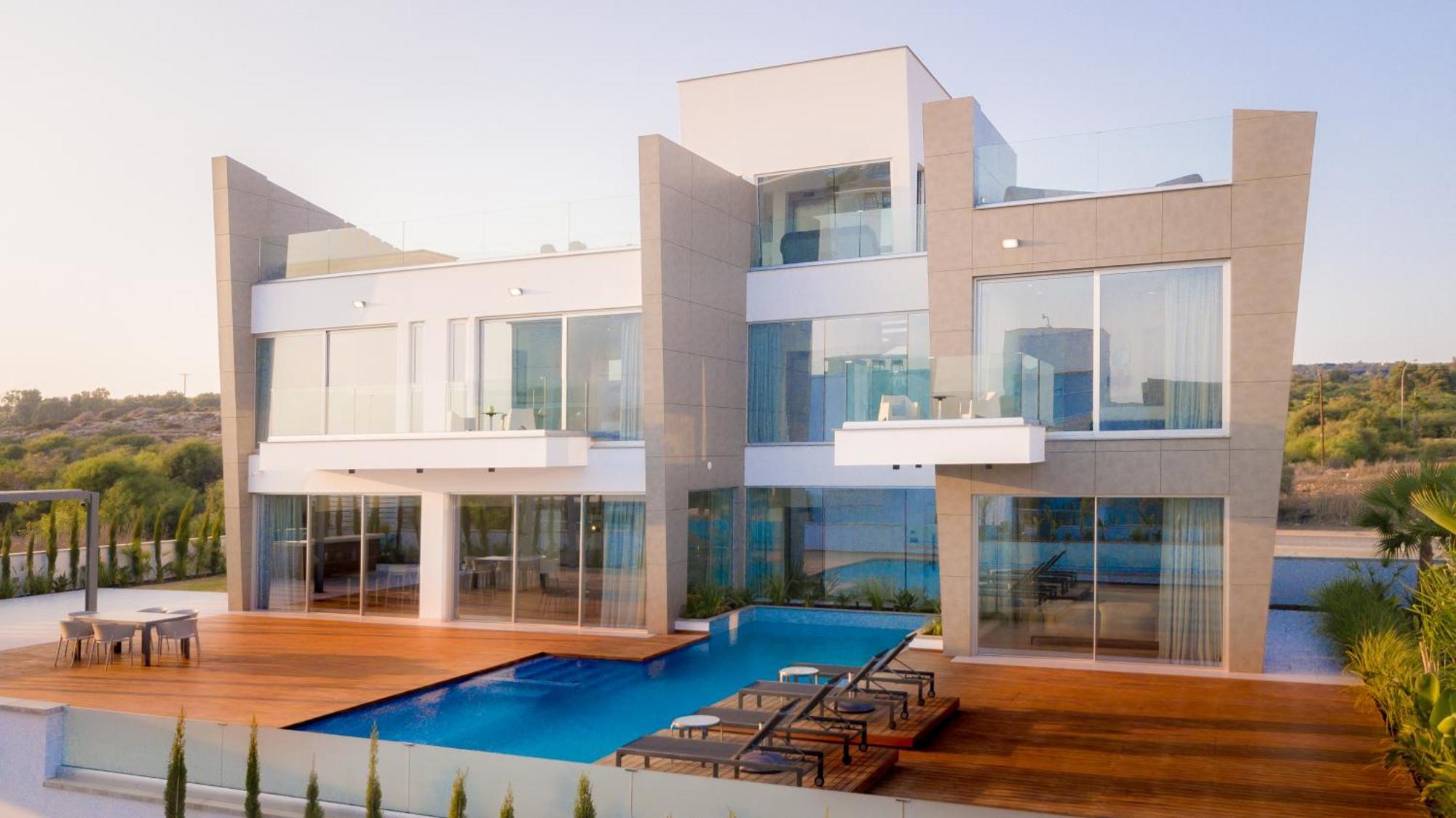 Seaview Luxury *