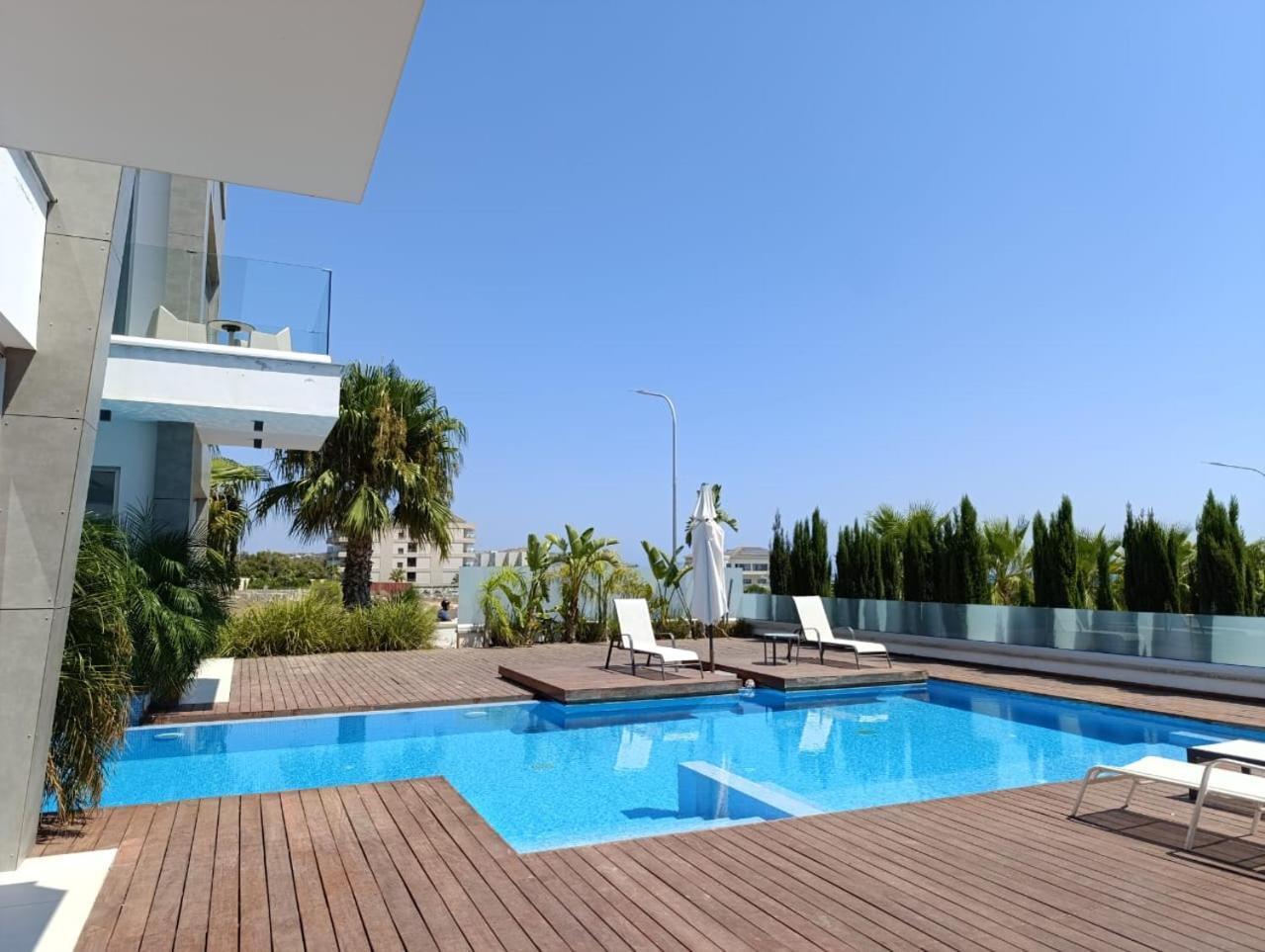 Seaview Luxury