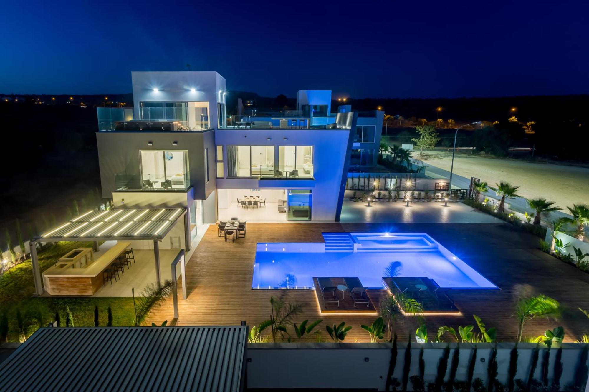 Seaview Luxury Villa
