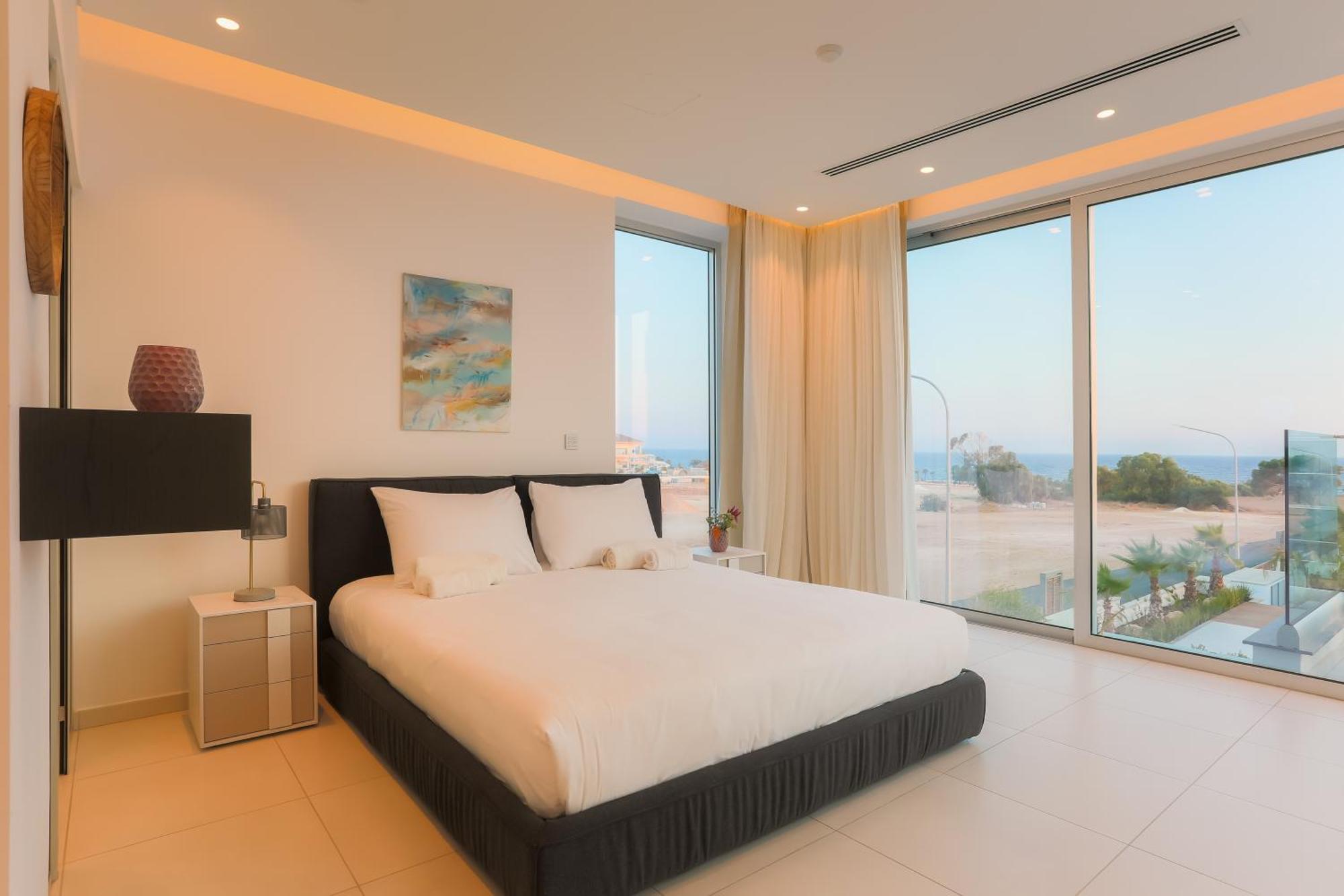 Seaview Luxury Ayia Napa